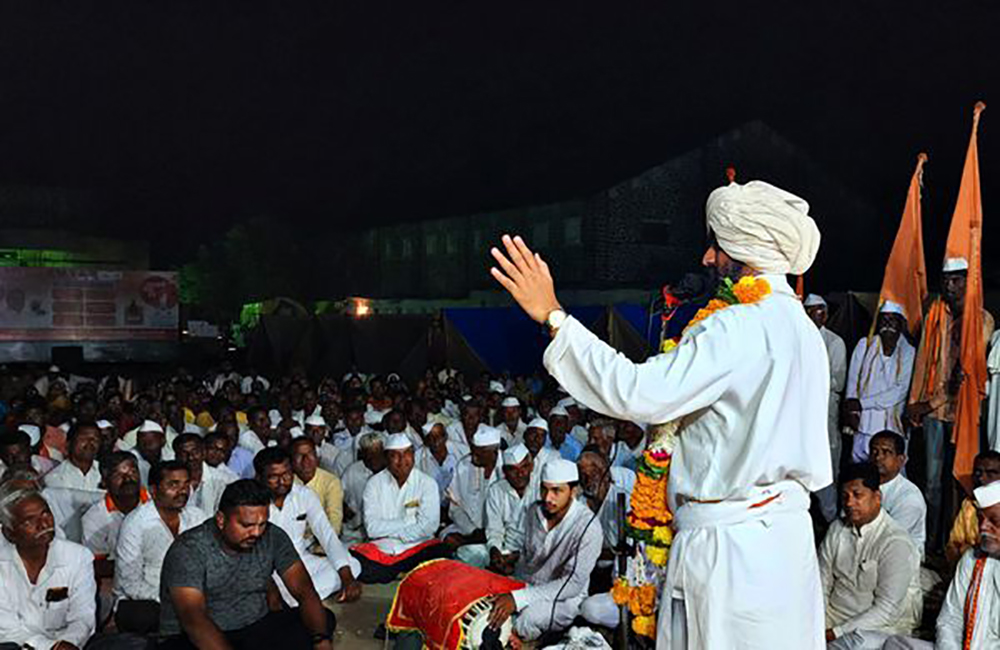84) Warkari Seva Rath (10)